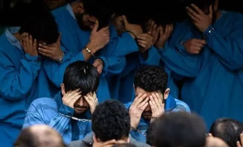 انهدام ۲۰ باند قاچاق سلاح و کشف ۱۷۵۰ قبضه سلاح در خوزستان