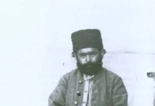 زندگی عجیب اسماعیل شپش، مردی با قد یک ذرع در تهران قدیم