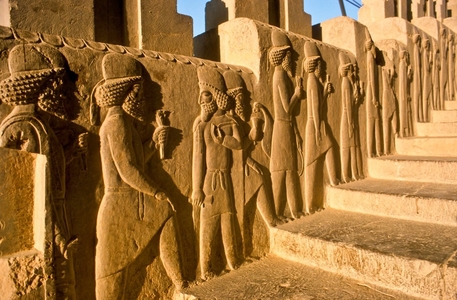 ایران از خودمان عقب مانده‌ایم، نه از غرب