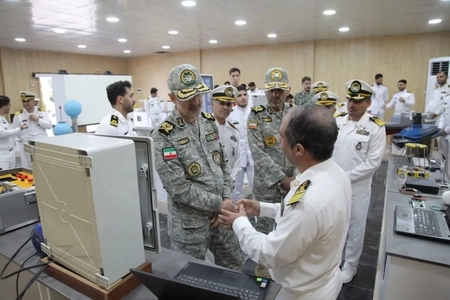 هیئت ارزیابی ارتش از دانشگاه علوم دریایی نوشهر بازدید کرد