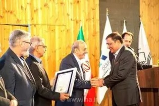 درخشش فولاد خوزستان در جشنواره روابط‌عمومی و مسئولیت‌های اجتماعی با کسب ۳ نشان