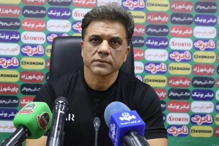 رضایی: با شمس‌آذر می‌مانم تا به هدف‌مان برسیم